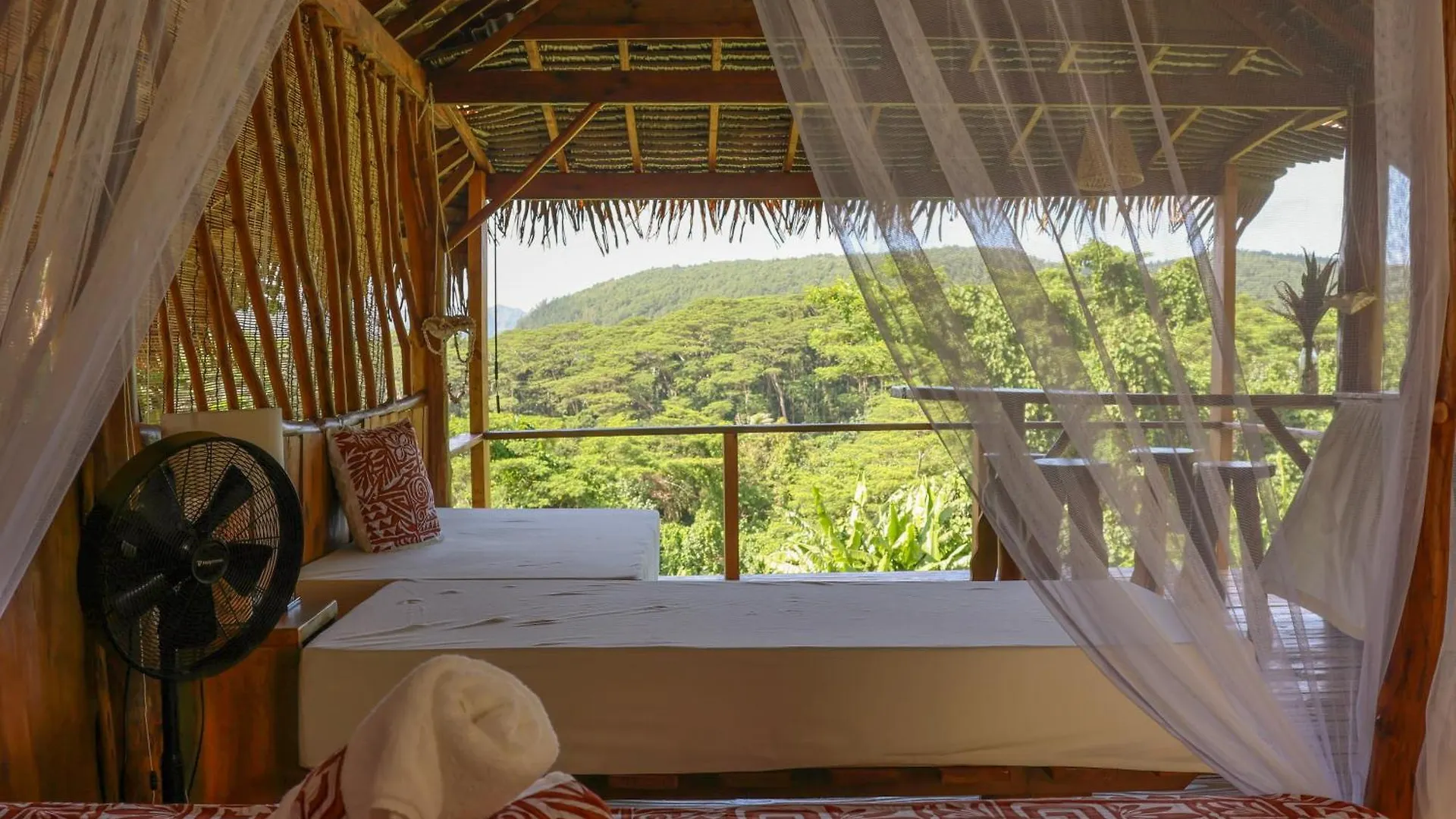 Campsite Tu'I'Anina Village - Fare Maimiti Huahine
